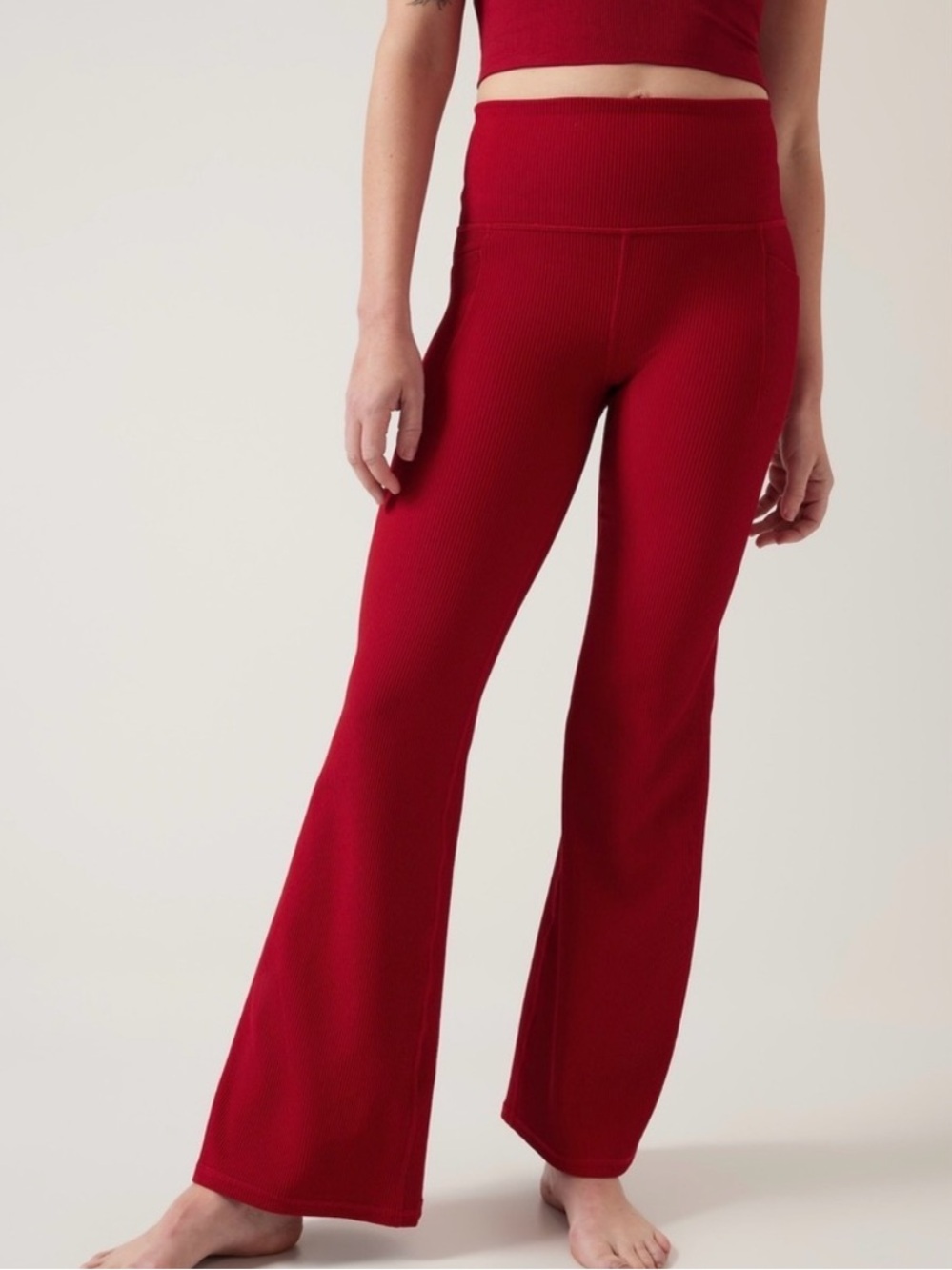 NWOT Athleta Salutation Stash Rib Flare Pants Candy Red Casual Women’s Medium